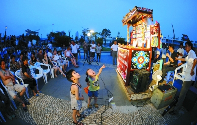 浙江岱山县唯一的布袋木偶戏团--岱山新闻网